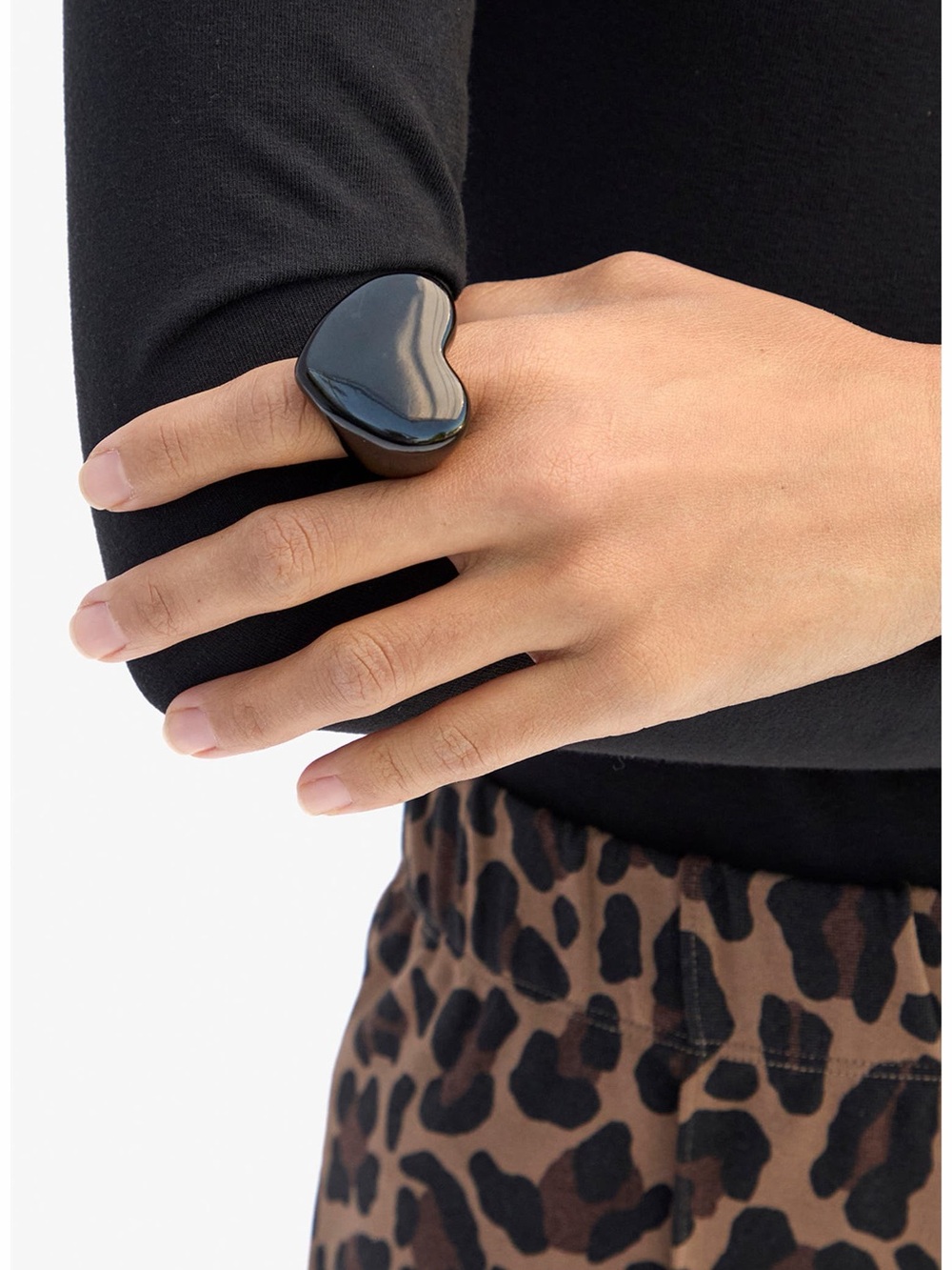 Black Heart Statement Ring - Women Accessories